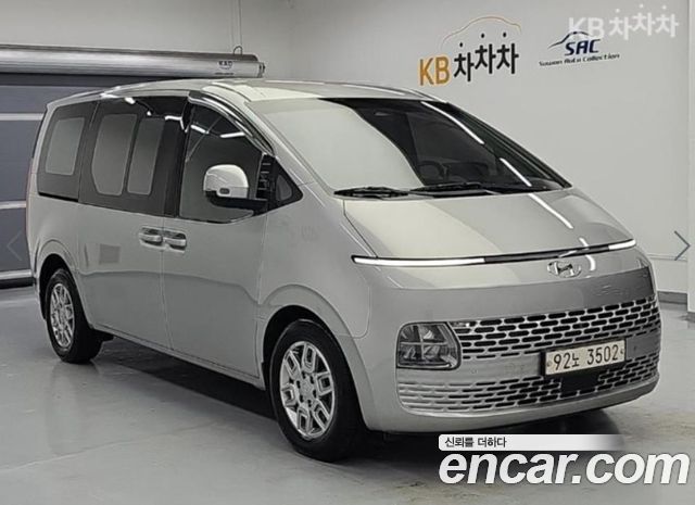 Hyundai Staria L3.5 Cargo 5-Seater Modern — пробег 143 864 км — фото 4 из 5