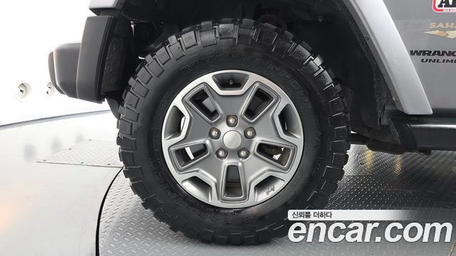 Jeep Wrangler 2.8 Diesel Sahara 4Door — пробег 93 626 км — фото 5 из 5