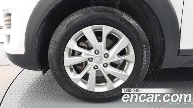 Hyundai Tucson из Кореи Encar