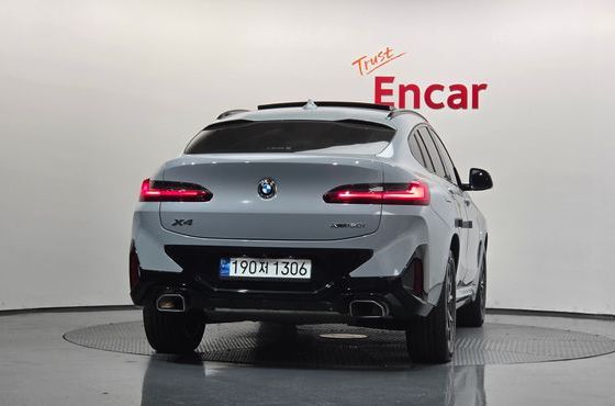 BMW X4 xDrive20i M Sport — пробег 54 625 км — фото 4 из 5
