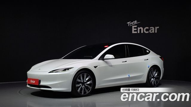 Tesla Model 3 RWD — пробег 41 576 км — фото 1 из 5