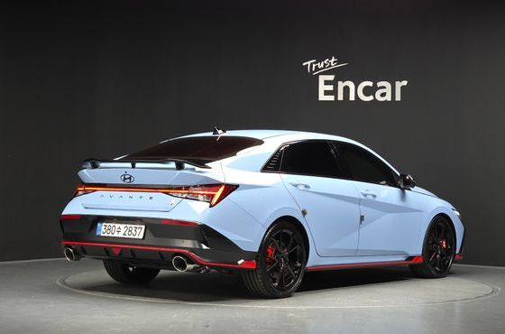 Hyundai AVANTE 2.0 N — пробег 17 484 км — фото 2 из 5
