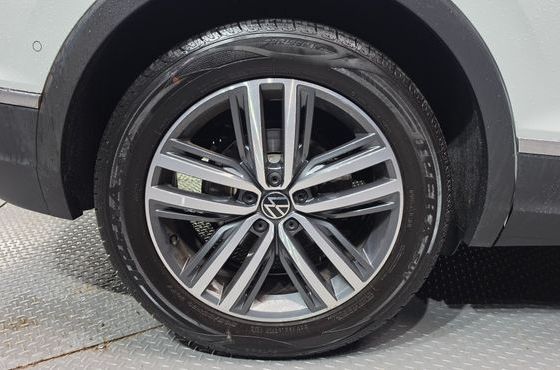 Volkswagen Tiguan 2.0 TDI Prestige — пробег 58 278 км — фото 5 из 5