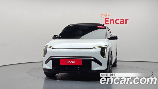 Kia EV3 Long Range 2WD GT Line — пробег 69 347 км — фото 3 из 5