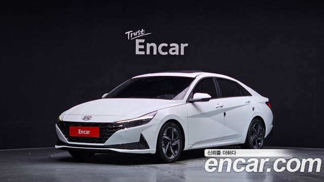 Hyundai AVANTE Inspiration — пробег 73 043 км — фото 1 из 5
