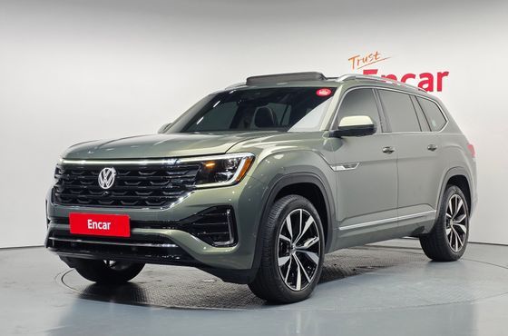 Volkswagen Atlas 2.0 TSI R-LINE 6-Seater — пробег 36 810 км — фото 1 из 5