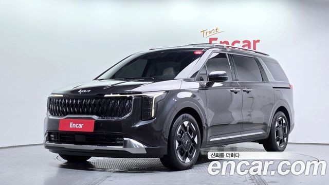 Kia Carnival HEV 9seater Signature — пробег 27 461 км — фото 1 из 5