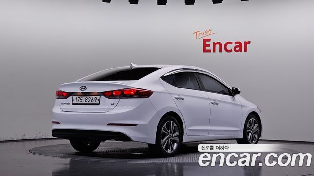 Hyundai AVANTE из Кореи Encar