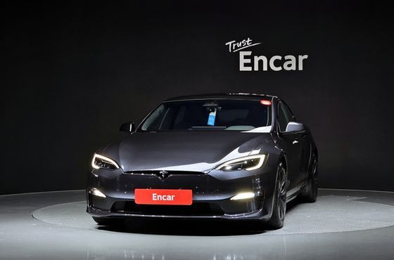 Tesla Model S Plaid — пробег 8 229 км — фото 3 из 5