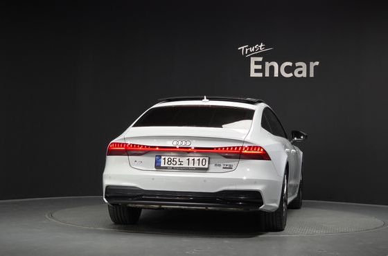 Audi A7 55 TFSI Quattro Premium — пробег 11 316 км — фото 4 из 5