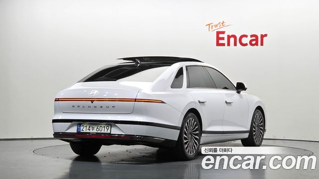 Hyundai Grandeur из Кореи Encar