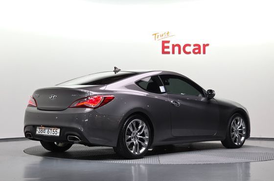 Hyundai Genesis 200 Turbo S — пробег 49 909 км — фото 2 из 5