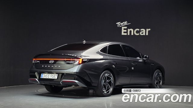 Hyundai Sonata 2.0 Inspiration — пробег 20 338 км — фото 2 из 5