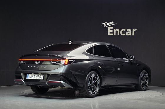 Hyundai Sonata 2.0 Inspiration — пробег 20 338 км — фото 2 из 5
