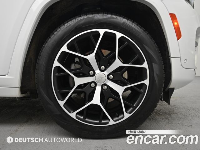 Jeep Cherokee 4xe Summit Reserve — пробег 78 211 км — фото 5 из 5