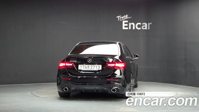 Mercedes-Benz A-Class AMG A35 4MATIC Sedan — пробег 14 556 км — фото 4 из 5