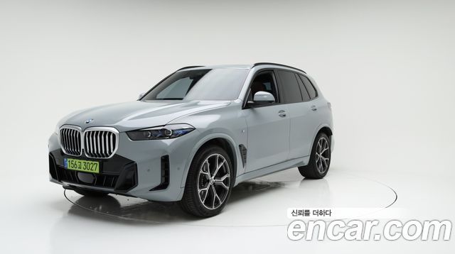 BMW X5 xDrive 40i M Sport — пробег 4 089 км — фото 1 из 5