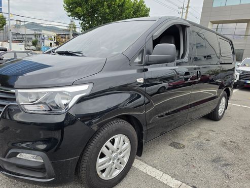 Hyundai Starex Van 5-Seater Modern — пробег 202 750 км — фото 2 из 5