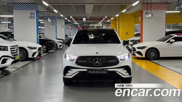 Mercedes-Benz GLC-Class GLC300 4MATIC AMG Line — пробег 4 464 км — фото 2 из 5