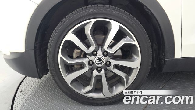 Ssangyong TIBOLI из Кореи Encar