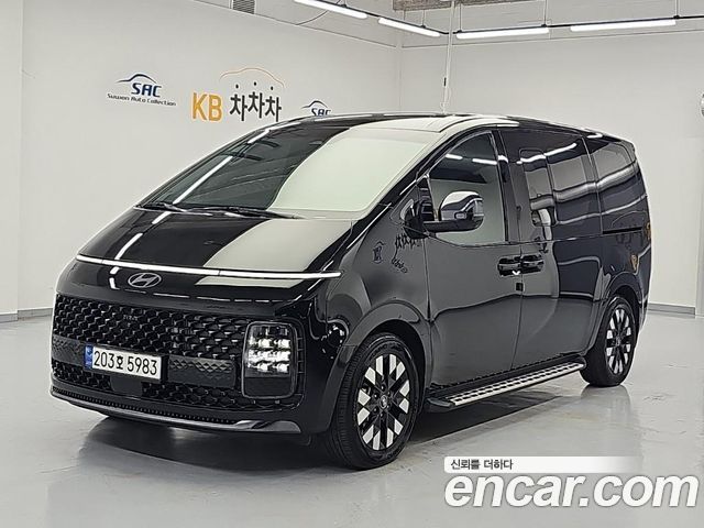 Hyundai Staria HEV 1.6 Lounge 9-Seater Inspiration — пробег 130 593 км — фото 1 из 5