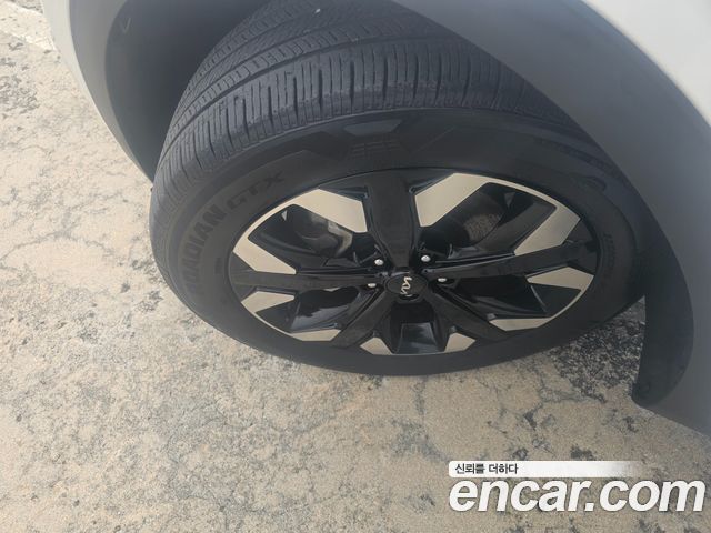 Kia Sportage Gasoline 1.6 Turbo 2WD Signature Gravity — пробег 27 800 км — фото 5 из 5