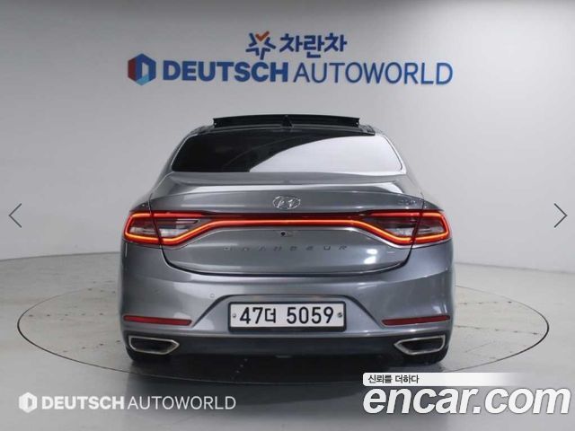 Hyundai Grandeur 2.2 Diesel Premium — пробег 179 887 км — фото 4 из 5