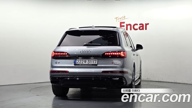 Audi Q7 50 TDI Quattro Premium — пробег 20 618 км — фото 4 из 5