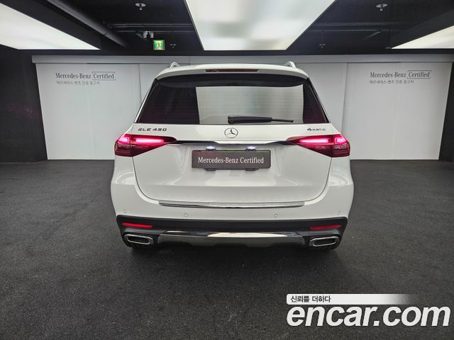 Mercedes-Benz GLE-Class GLE450 4MATIC — пробег 4 954 км — фото 4 из 5