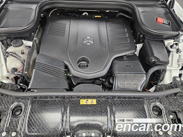 Mercedes-Benz GLE-Class GLE450 4MATIC — пробег 4 954 км — фото 5 из 5