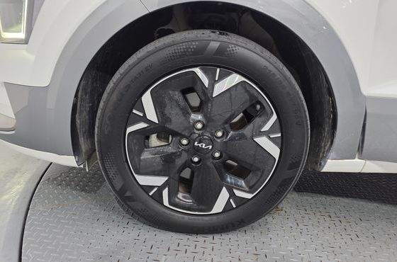 Kia Niro Earth — пробег 23 054 км — фото 5 из 5