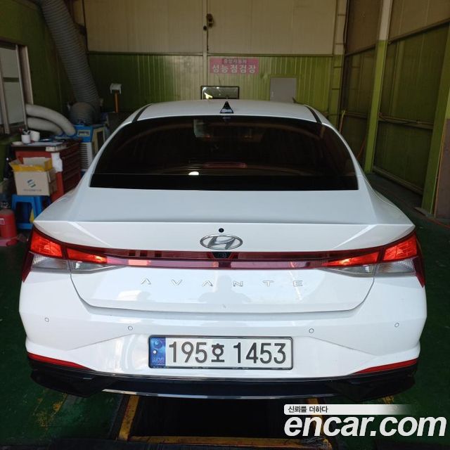 Hyundai AVANTE из Кореи Encar
