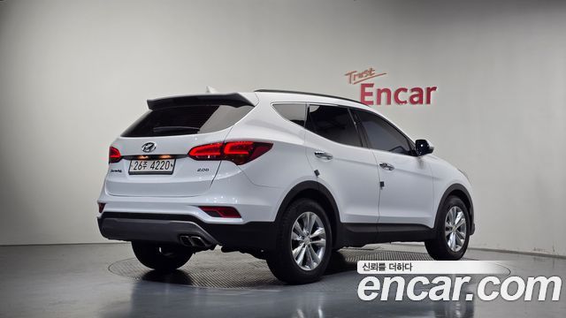 Hyundai Santafe Diesel 2.0 2WD Value Plus — пробег 66 818 км — фото 2 из 5