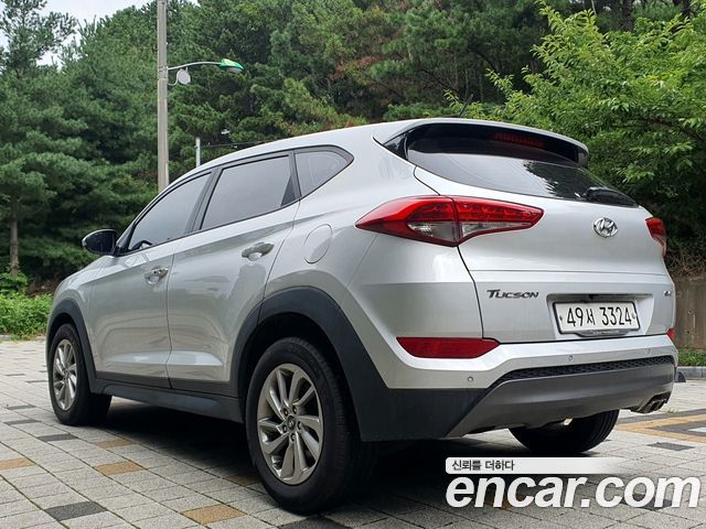 Hyundai Tucson Diesel 2.0 2WD Premium — пробег 120 319 км — фото 2 из 5