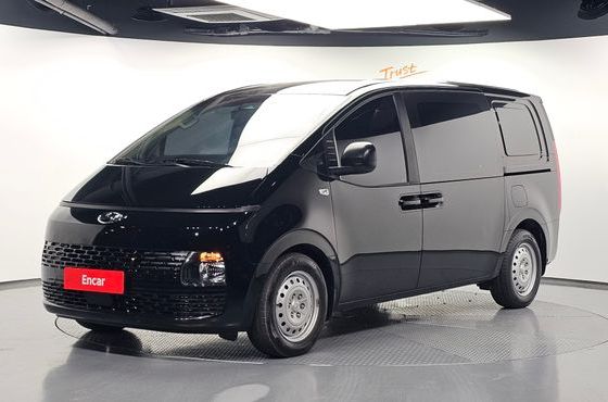 Hyundai Staria Cargo 5-Seater Smart — пробег 95 745 км — фото 1 из 5