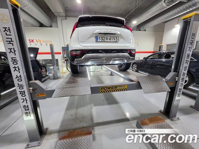 Kia Niro Trendy — пробег 21 733 км — фото 2 из 2