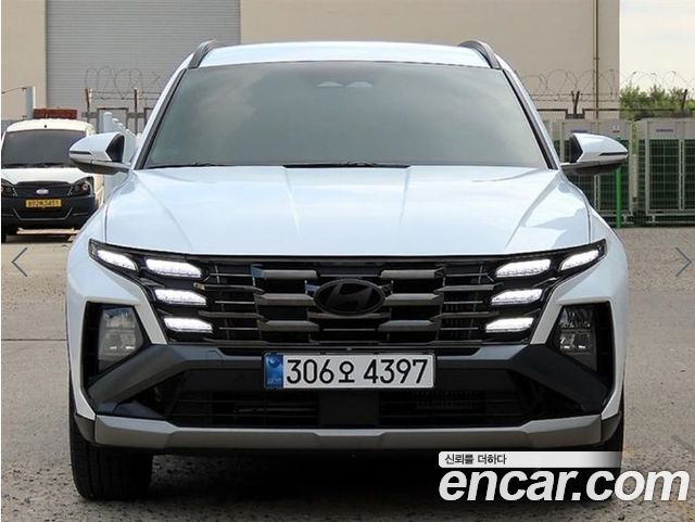 Hyundai Tucson HEV 1.6 2WD H Pick — пробег 13 681 км — фото 1 из 5