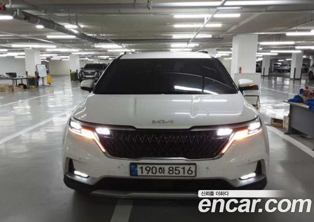 Kia Carnival Diesel 9-Seater Prestige — пробег 116 454 км — фото 1 из 5