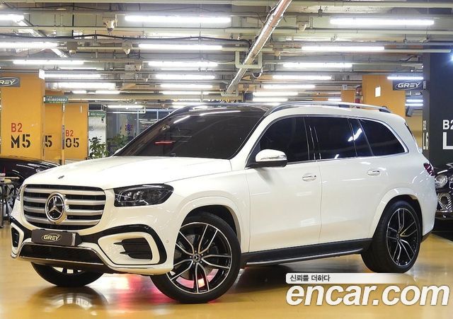 Mercedes-Benz GLS-Class GLS580 4MATIC — пробег 18 000 км — фото 2 из 5