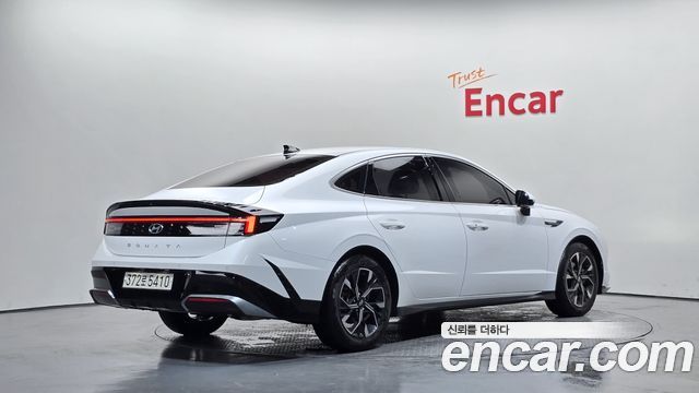 Hyundai Sonata 2.0 Exclusive — пробег 63 522 км — фото 2 из 5