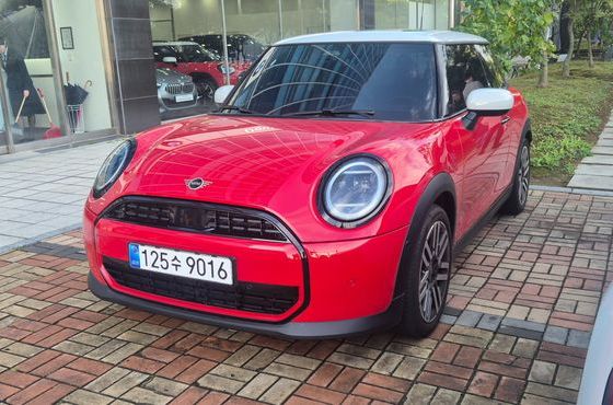 Mini Cooper Classic — пробег 3 712 км — фото 1 из 5