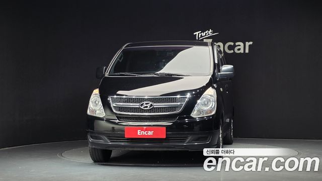 Hyundai Starex 12-Seater Wagon CVX Deluxe — пробег 287 417 км — фото 3 из 5