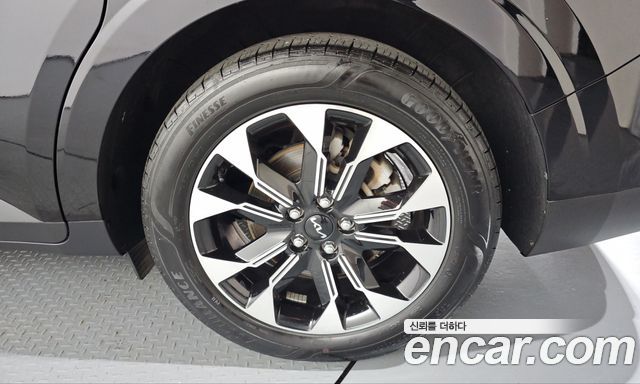 Kia Carnival Gasoline 9-Seater Noblesse — пробег 34 456 км — фото 5 из 5