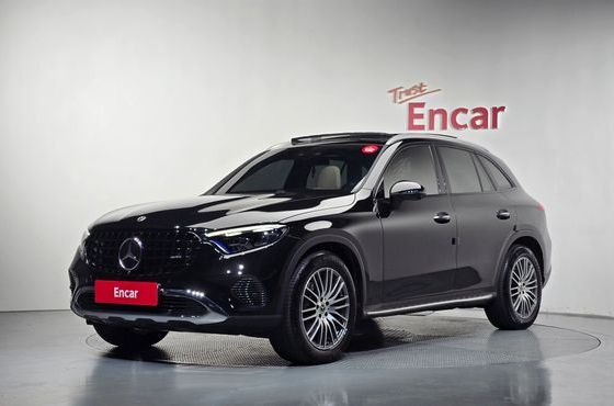 Mercedes-Benz GLC-Class GLC 300 4MATIC Avantgarde — пробег 17 807 км — фото 1 из 5