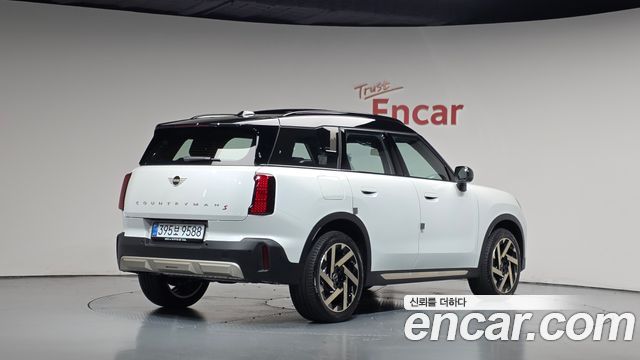 Mini Countryman ALL4 Favoured — пробег 35 км — фото 2 из 5