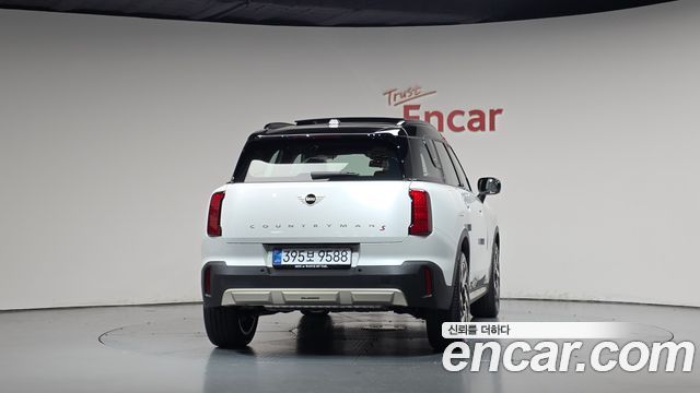 Mini Countryman ALL4 Favoured — пробег 35 км — фото 4 из 5