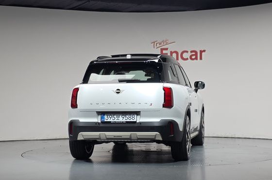 Mini Countryman ALL4 Favoured — пробег 35 км — фото 4 из 5