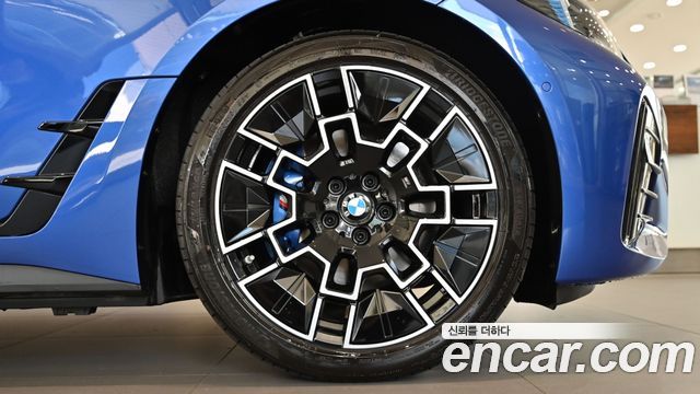 BMW i4 eDrive40 M Sports — пробег 5 808 км — фото 5 из 5