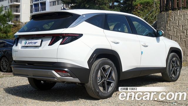 Hyundai Tucson Gasoline 1.6 Turbo 2WD Modern — пробег 30 км — фото 4 из 5