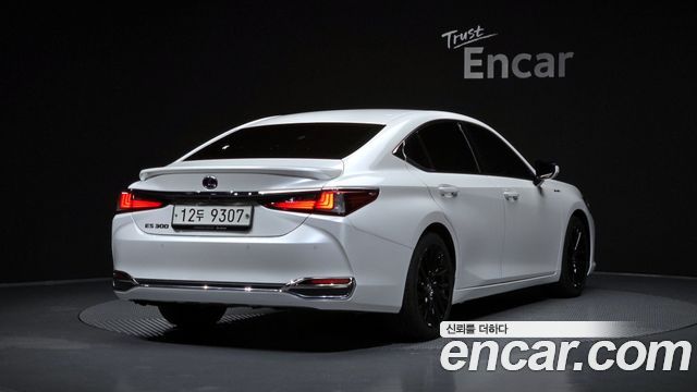 Lexus ES из Кореи Encar